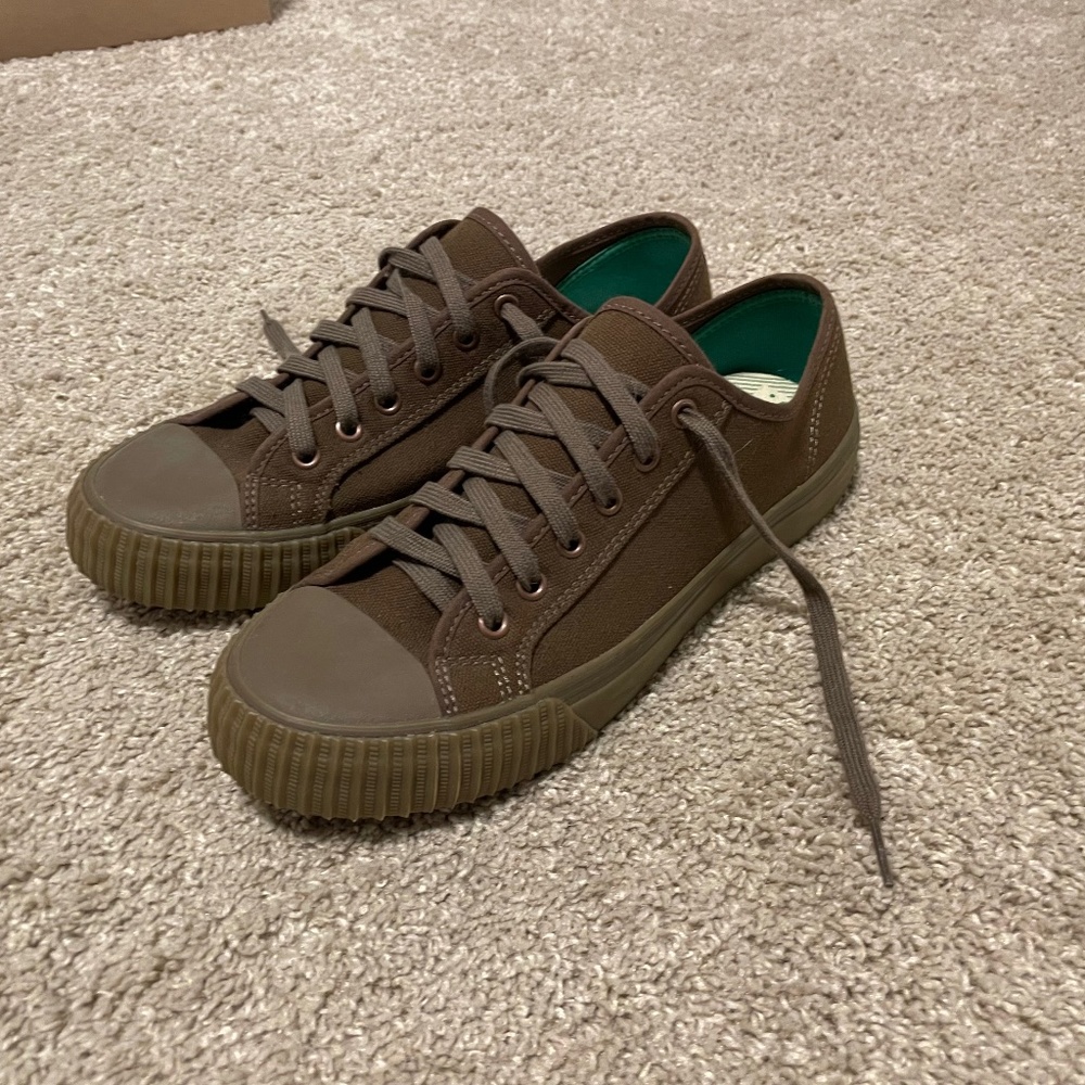 PF Flyers Jet Center Lo Top Canvas Sneaker KHAKI - US 9.5 [Like NEW]